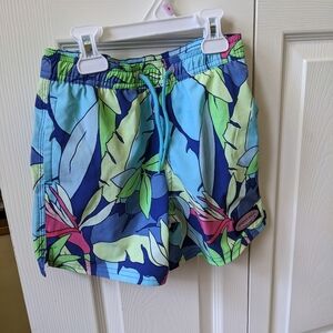 Boys Vineyard Vines bathing suit size 6